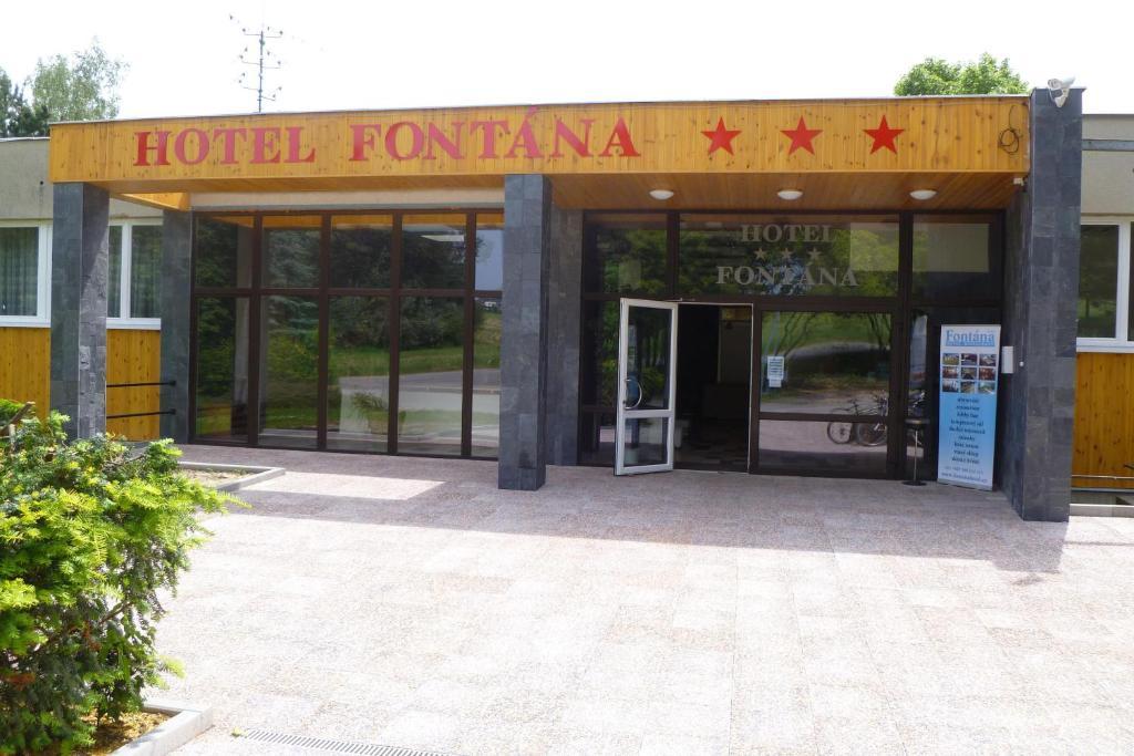 Hotel Fontana Brno Esterno foto