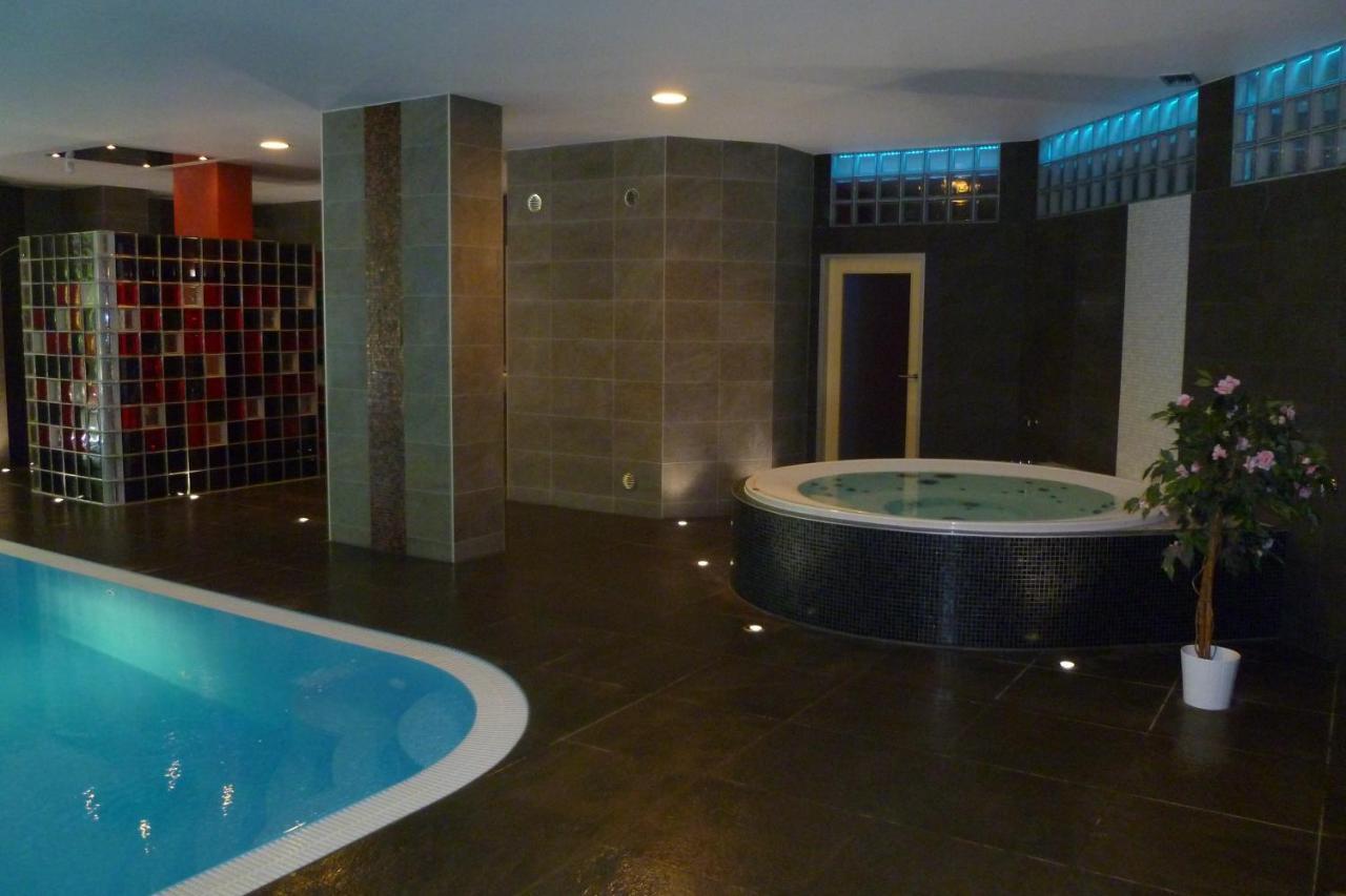 Hotel Fontana Brno Esterno foto